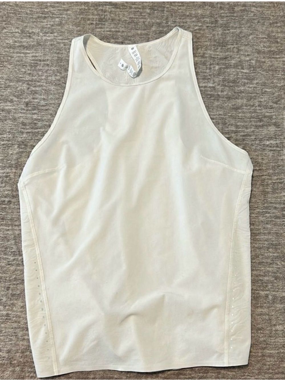 Lightweight Stretch Run Tank *Airflow - Picture 4 of 4